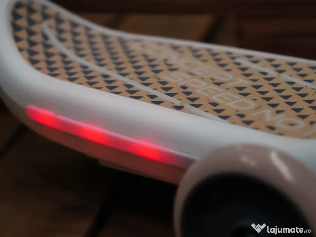 Trotineta electrica Kinderauto Aquamist cu aburi, lumini 30W 6V White