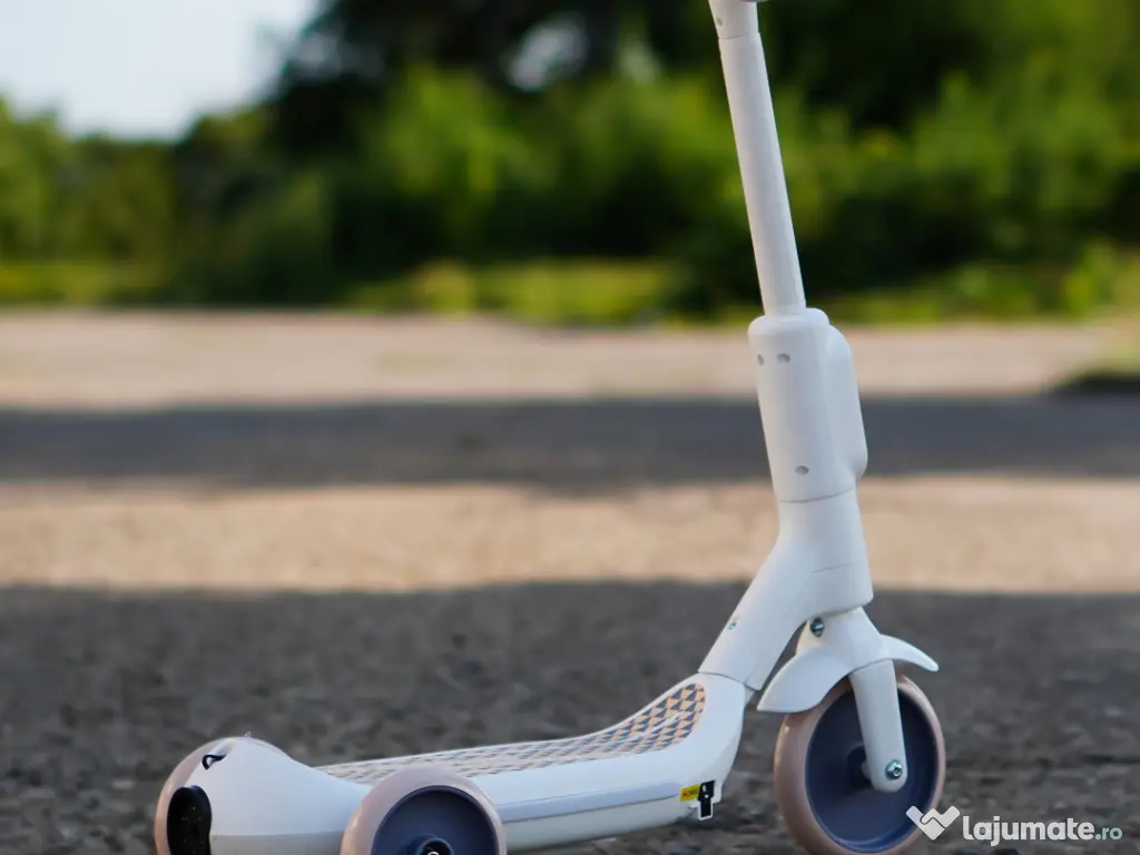 Trotineta electrica Kinderauto Aquamist cu aburi, lumini 30W 6V White