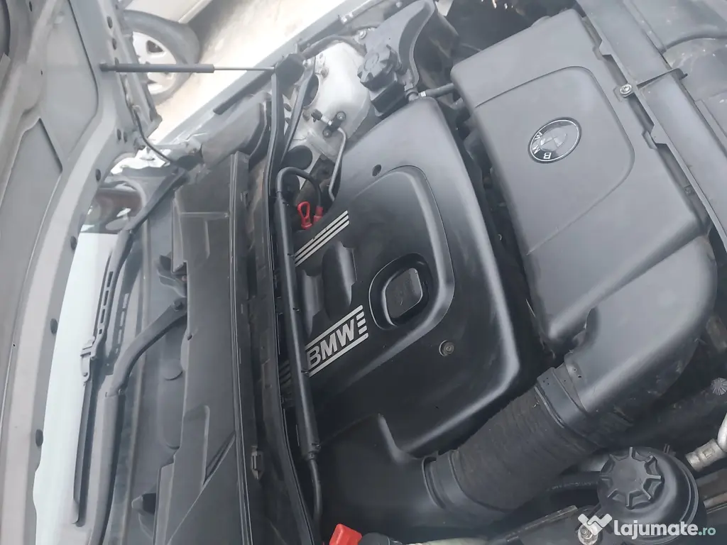 BMW e 90 2 diesel o dau la dezmembrari  toate piesele bune cum este in poza 