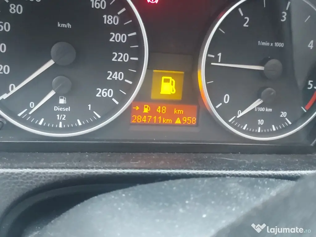 BMW e 90 2 diesel o dau la dezmembrari  toate piesele bune cum este in poza 