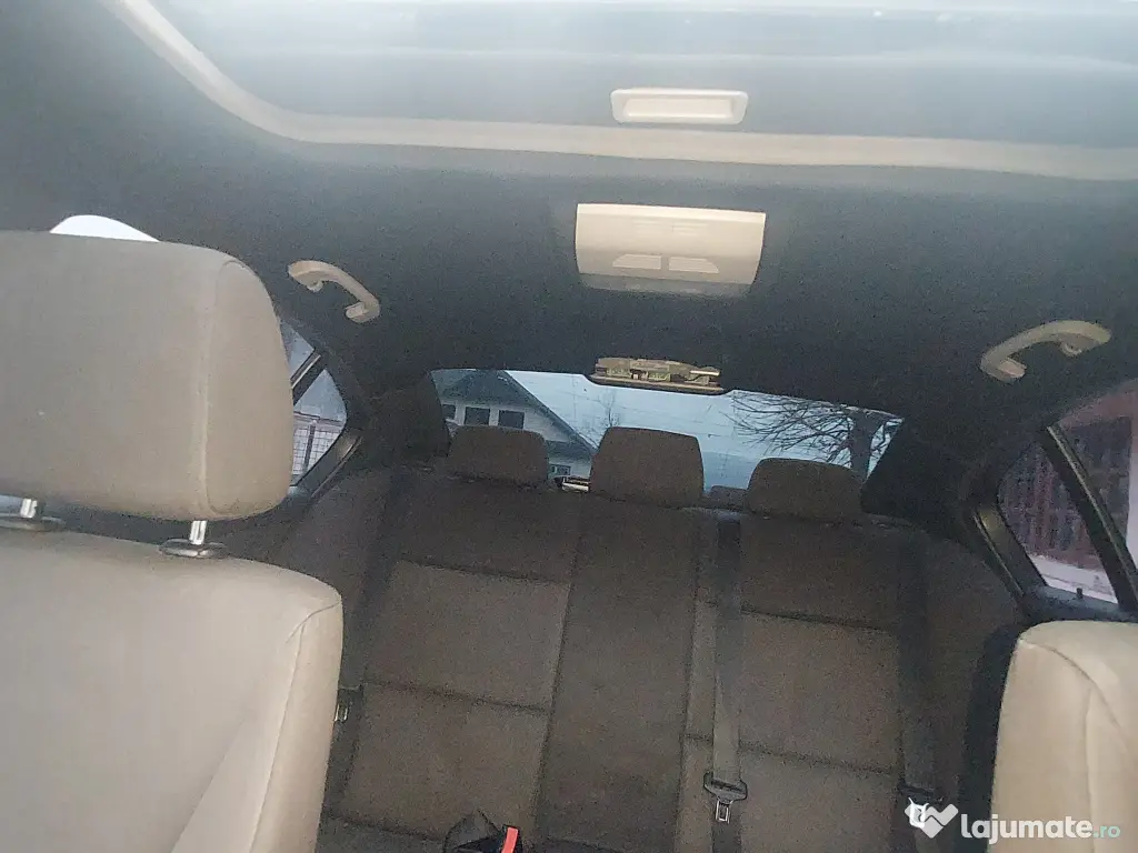 BMW e90 2 seria 3 diesel o dau la dezmembrari toate piesele bune cum este in poza