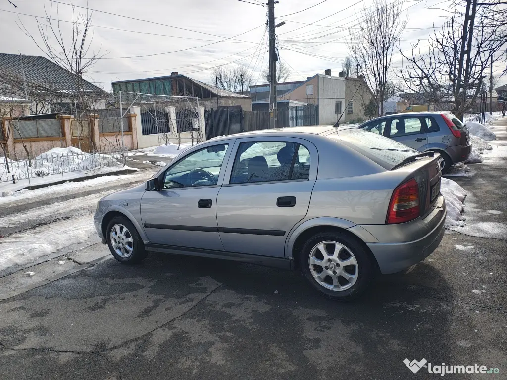 teren intravilan de vanzare. 