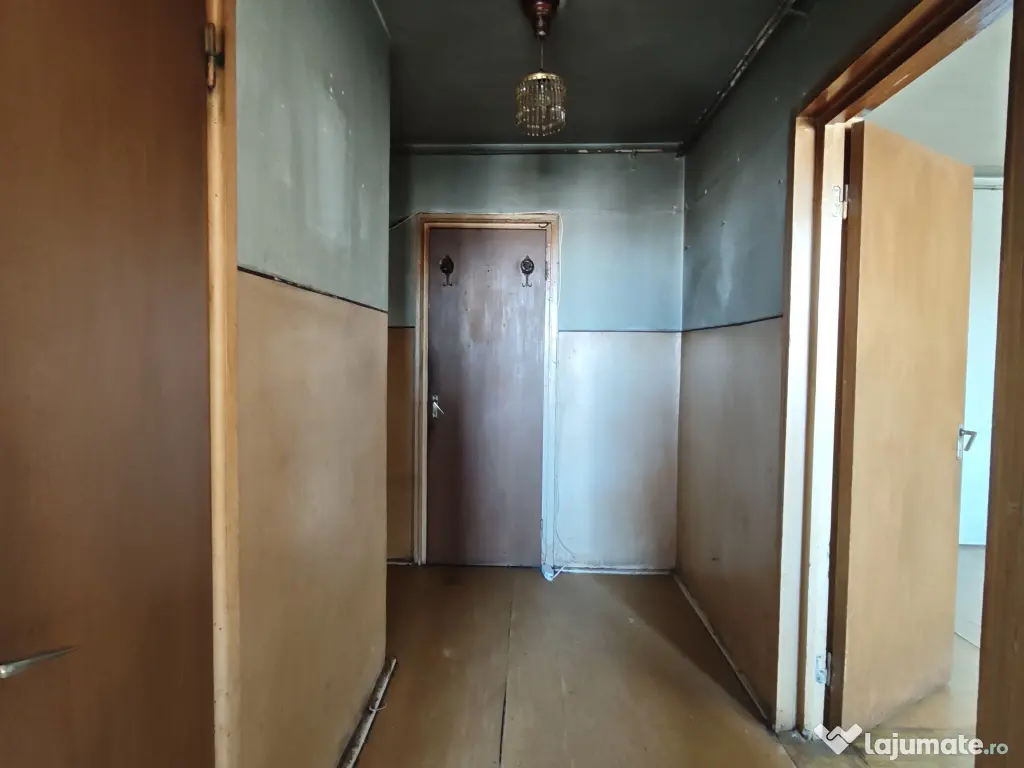 Apartament 2 camere - 55mp utili+balcon, etaj 10/10 