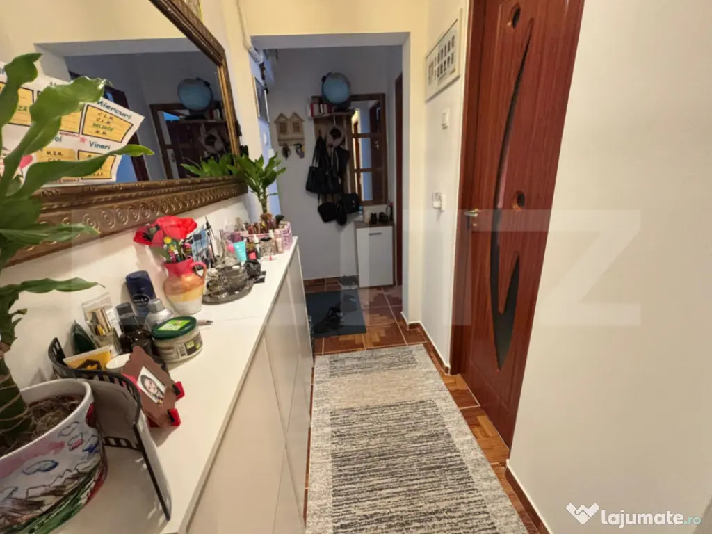 Apartament 3 camere, 46 mp, zona Tatarasi 