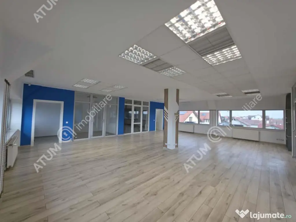 Cladire multifuntionala si terasa pentru evenimente corporat 