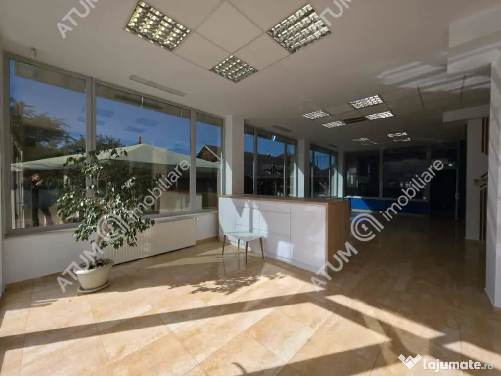 Cladire multifuntionala si terasa pentru evenimente corporat 