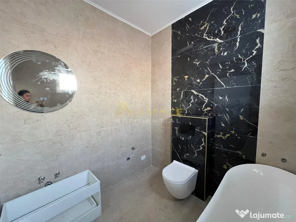 Casa individuala 4 camere,la 2-3 km de metrou. 