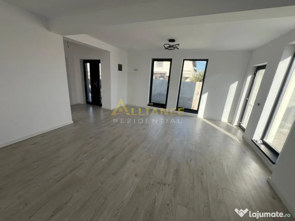 Casa individuala - 4 camere - 2 bai - 280mp teren