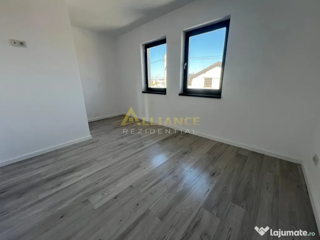 Casa individuala - 4 camere - 2 bai - 280mp teren