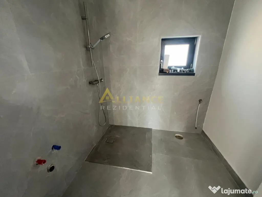 Casa individuala - 4 camere - 2 bai - 280mp teren