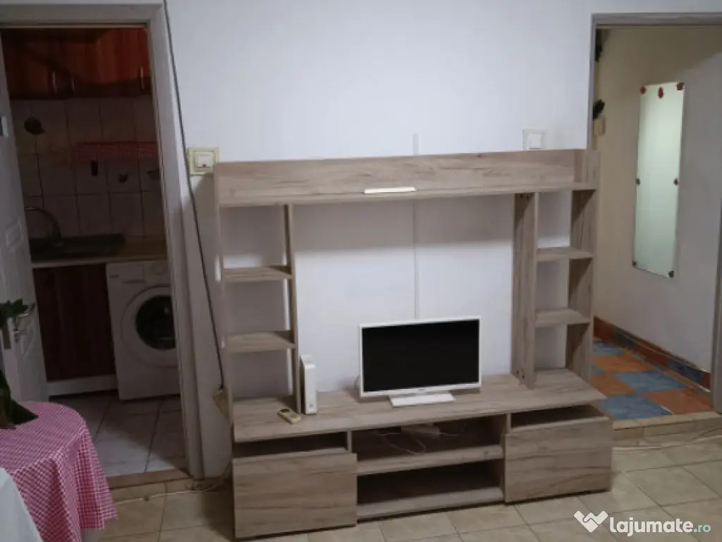 Apartament 2 camere de vanzare, situat in zona Tomis Nord -