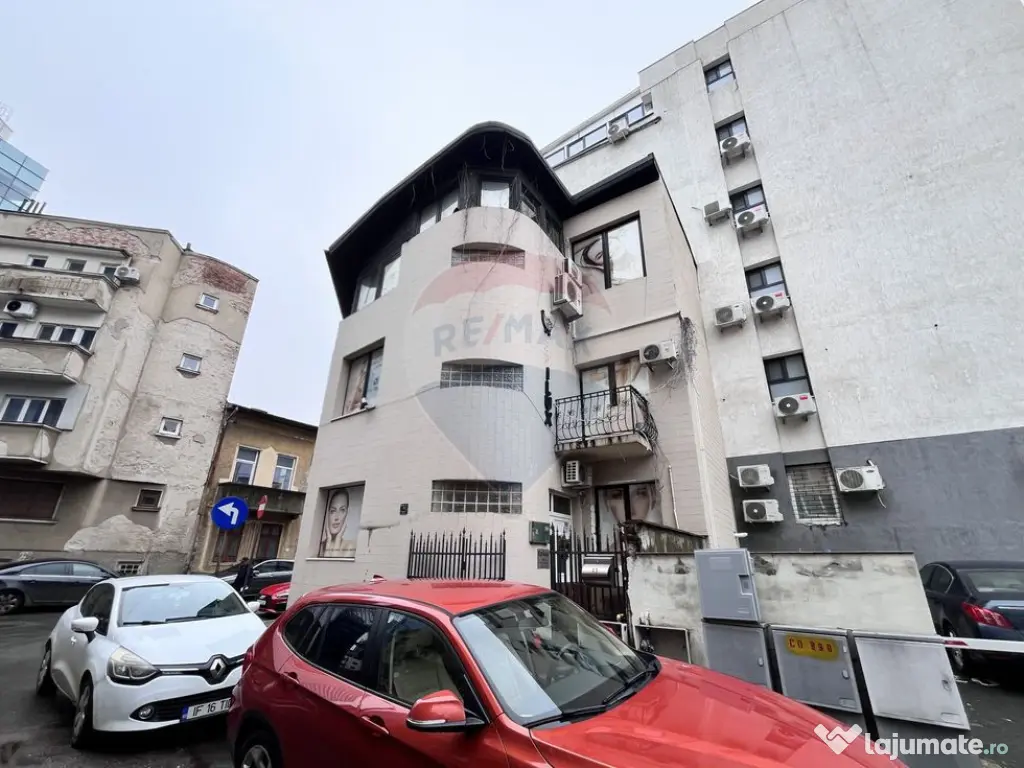 Vila de închiriat 6 camere Piata Victoriei 