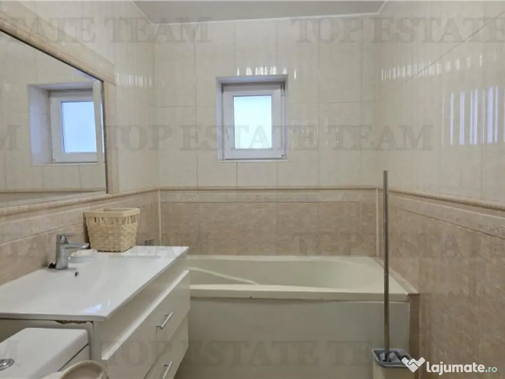 Apartament 4 Camere , Crangasi - Ceahlau 