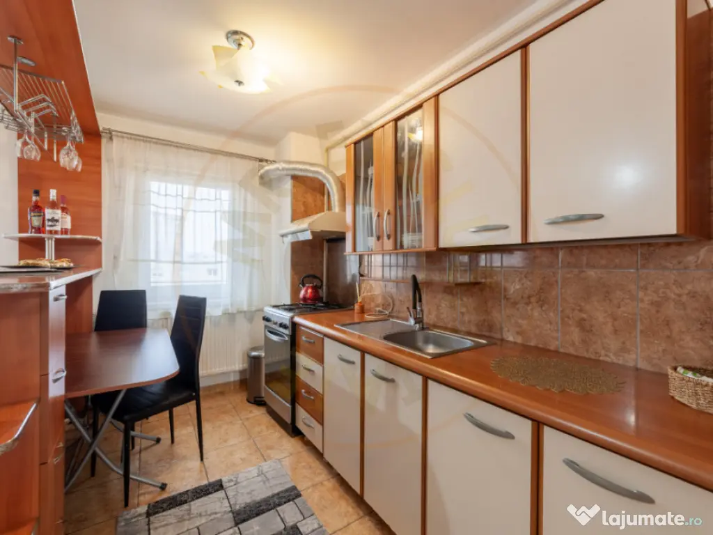 Apartament 2 camere – zona Nord, Pitești – cu boxă 