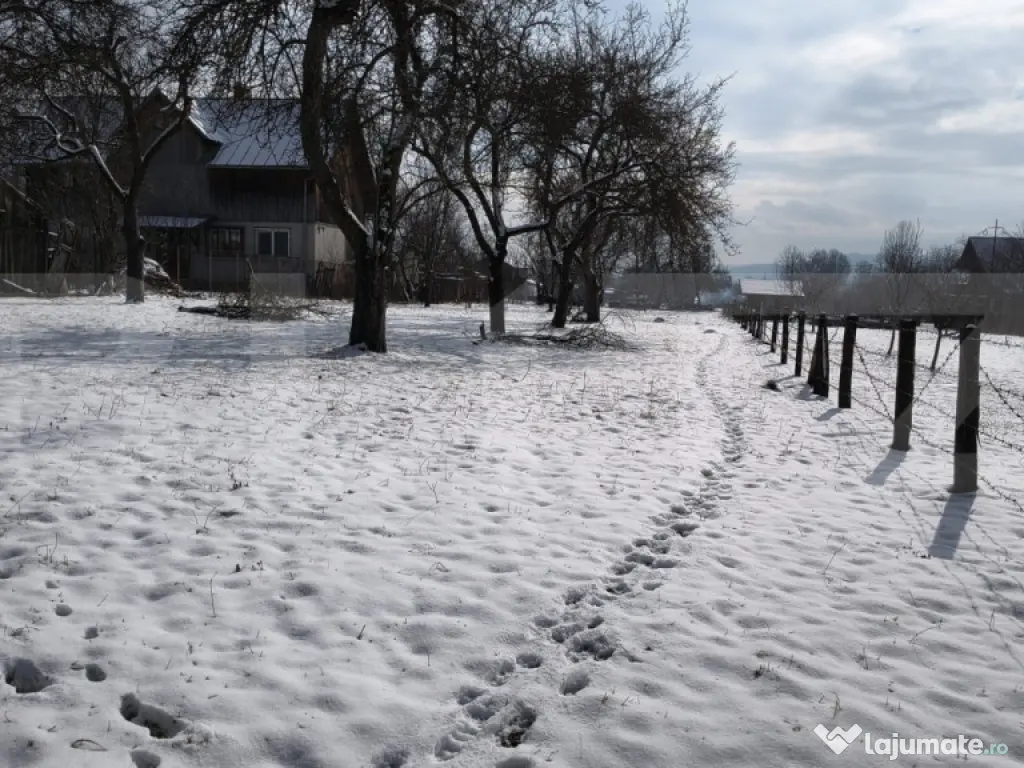 2 terenuri parcelate, Breaza 840 m Podul Corbului 