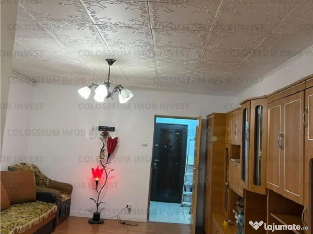 Garsoniera spatioasa, mobilata, utilata, zona Astra!