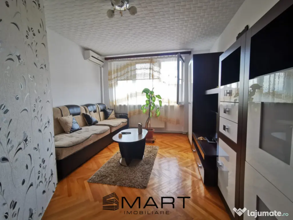 Apartament 2 camere decomandat zona Vasile Aaron 