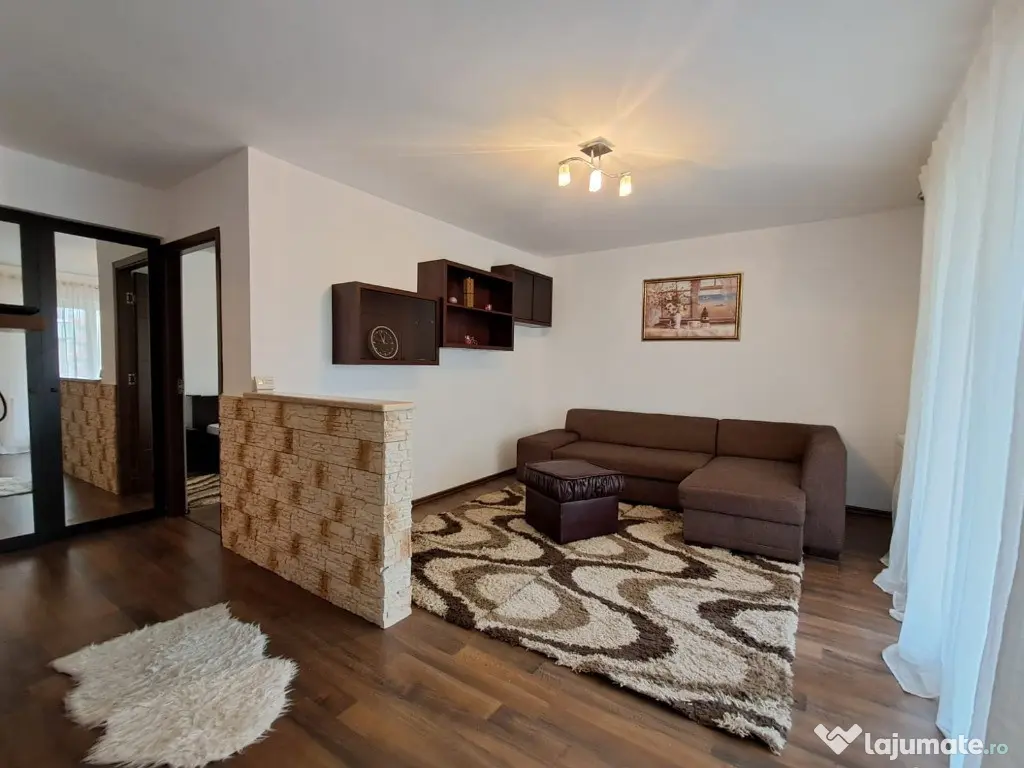 Apartament 2 camere mobilat si utilat, cu parcare inclusa, Eroilor 