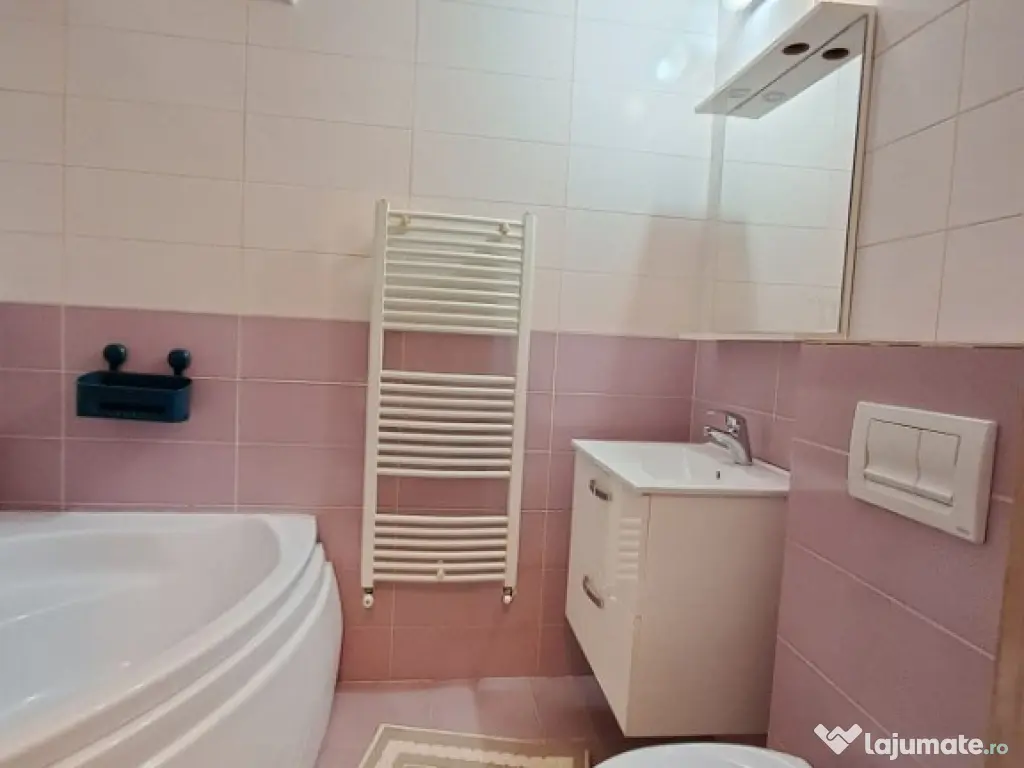 Apartament 2 camere mobilat si utilat, cu parcare inclusa, Eroilor 