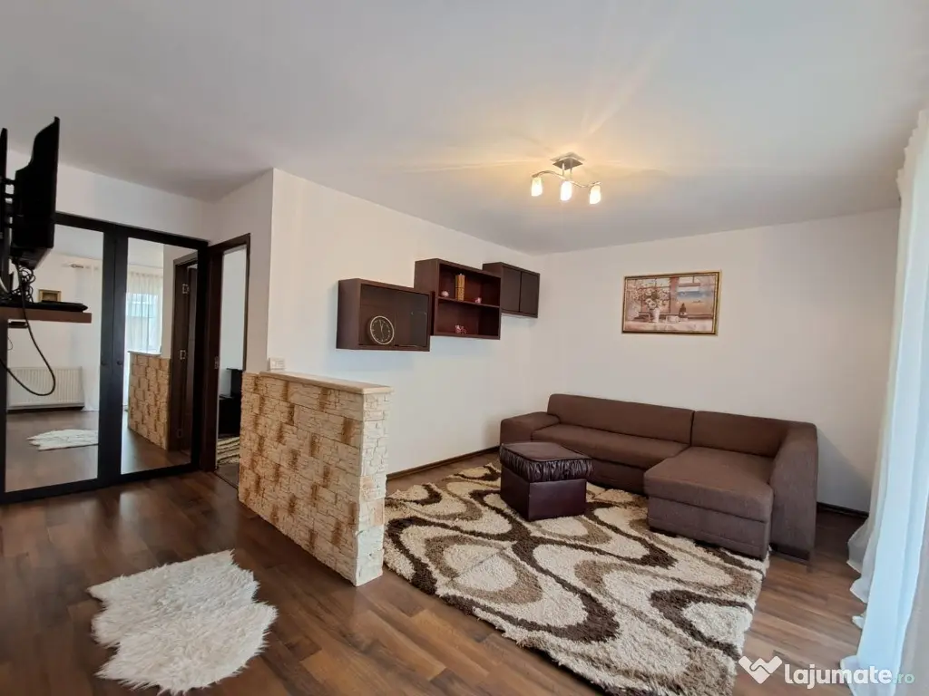 Apartament 2 camere mobilat si utilat, cu parcare inclusa, Eroilor 