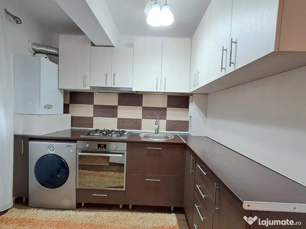 Apartament 2 camere mobilat si utilat, cu parcare inclusa, Eroilor 