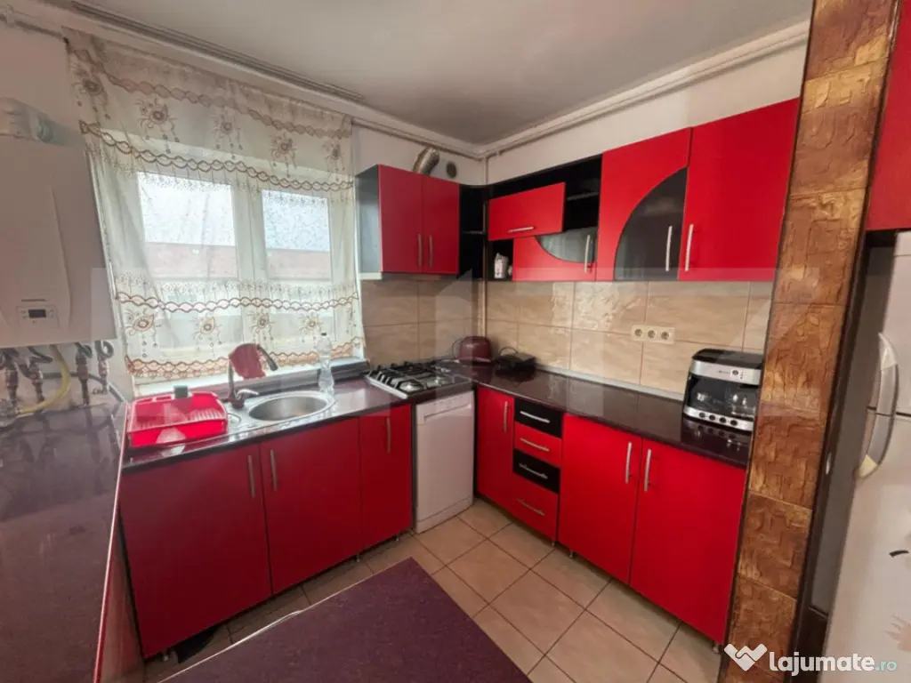 Apartament 2 camere, 62 mp, parcare, zona Eroilor