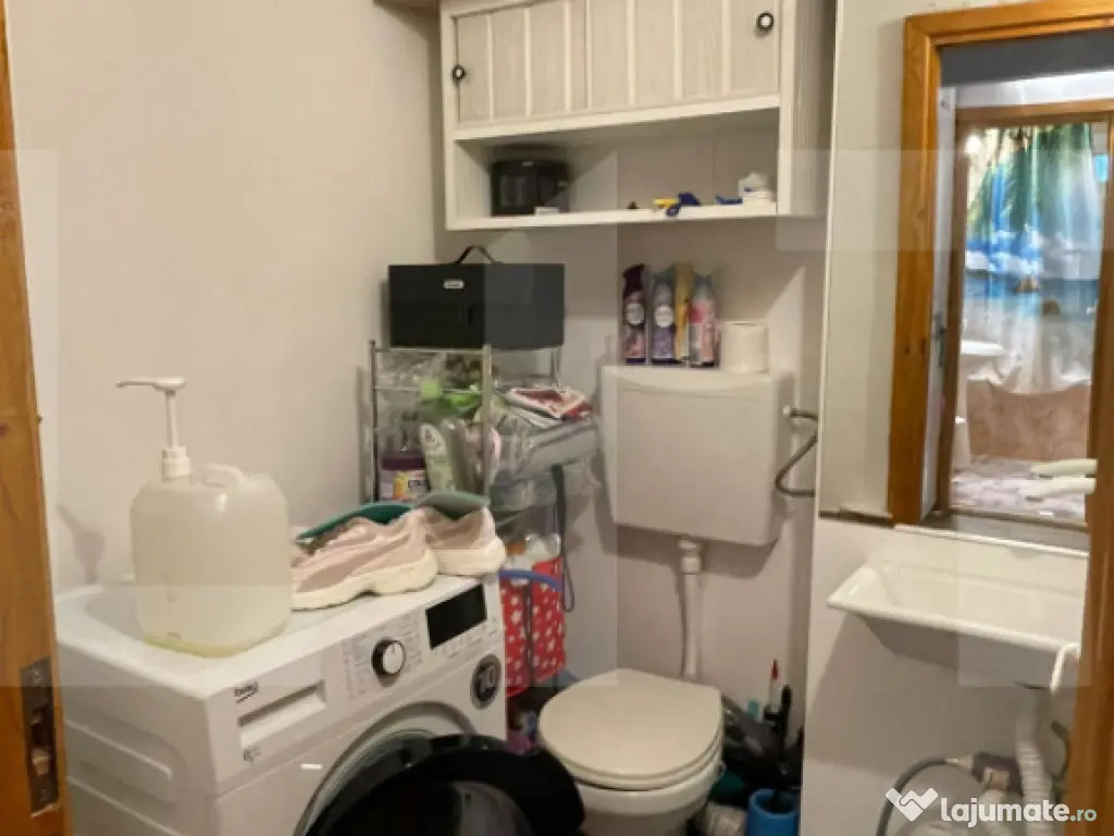 Apartament 3 camere, 67 mp, zona Lipovei 