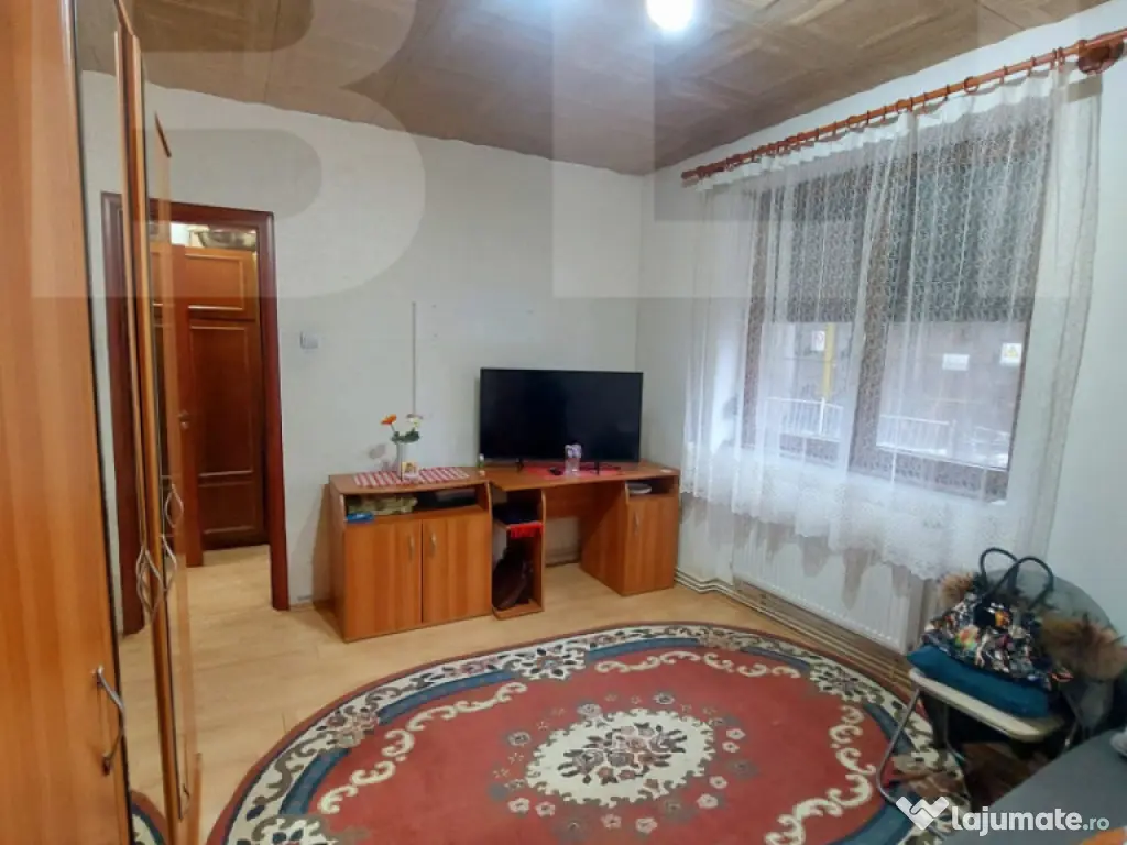 Vand apartament zona centrala 