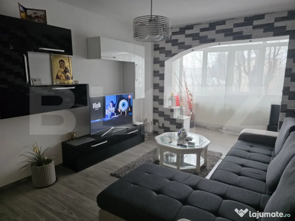 Apartament 2 camere, 54 mp, zona Micro 9 