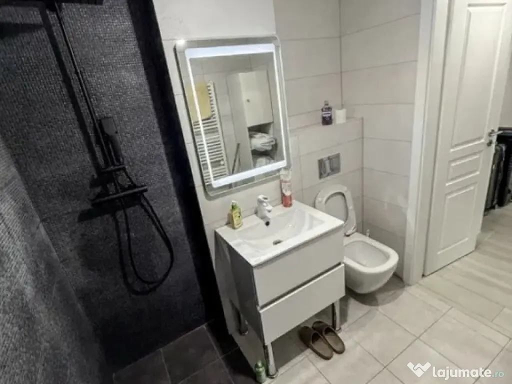 Apartament 2 camere, renovat – Zona Micro 17, Etaj 3 