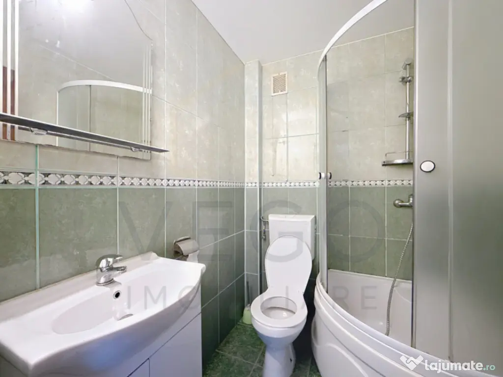 Spatiu de birou, 75 mp, parcare in curte, zona Semicentrala 