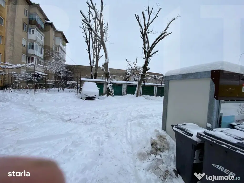 Vand Apartament 3 camere – zonă centrală, Strada Nicolae