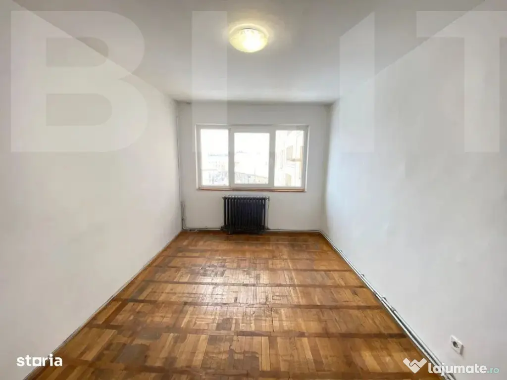 Vand Apartament 3 camere – zonă centrală, Strada Nicolae