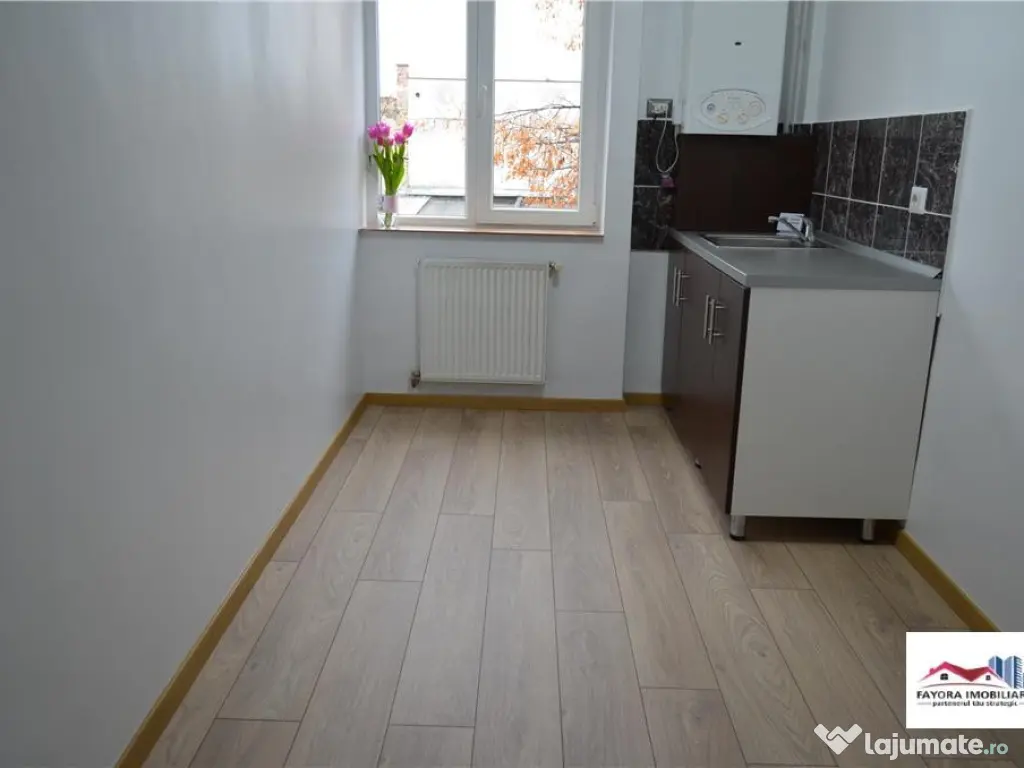 Spatiu pentru Birouri 2 Camere de Inchiriat Zona Ultracentra 