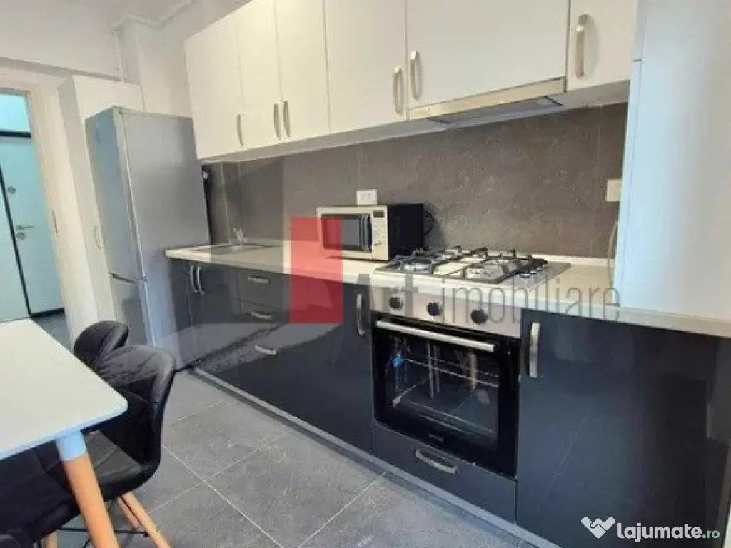 Apartament cu 2 camere de inchiriat-Aparatorii Patriei-ce... 