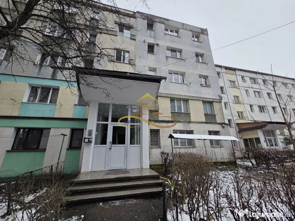 Apartament 2 camere de inchiriat Piata Sud 