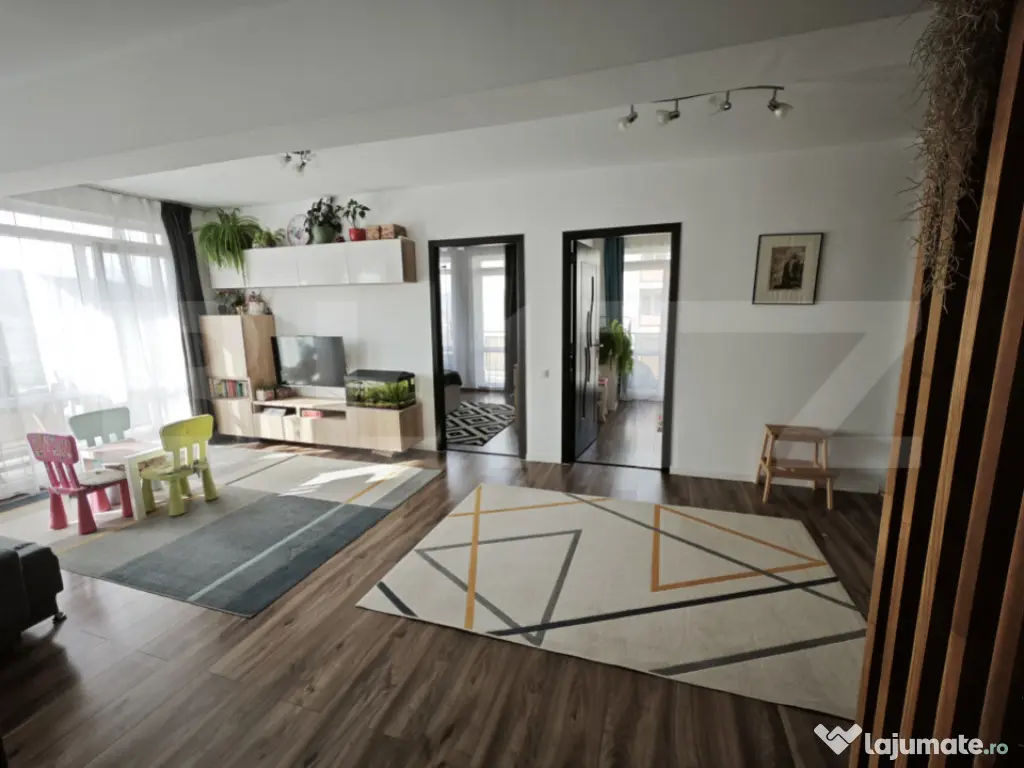 Apartament 3 camere 60 mp, expunere sudica, 2 balcoane, parc 