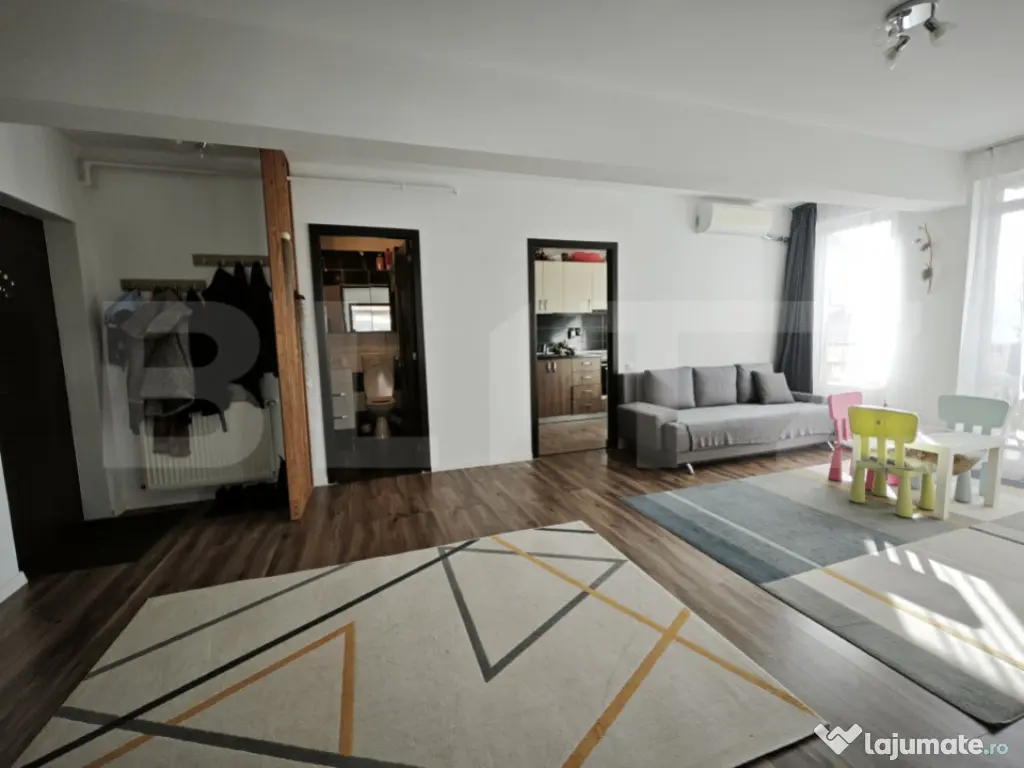 Apartament 3 camere 60 mp, expunere sudica, 2 balcoane, parc 