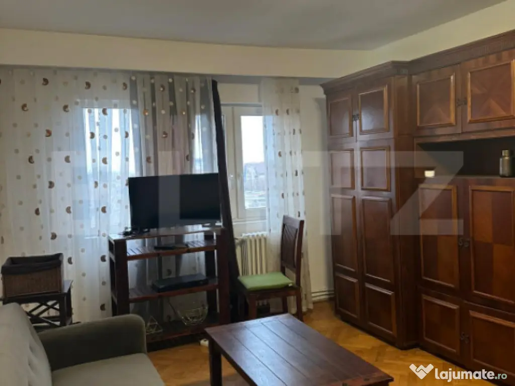 Apartament cu 3 camere, decomandate, 65 mp, Zorilor 