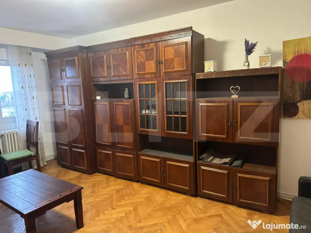 Apartament cu 3 camere, decomandate, 65 mp, Zorilor 
