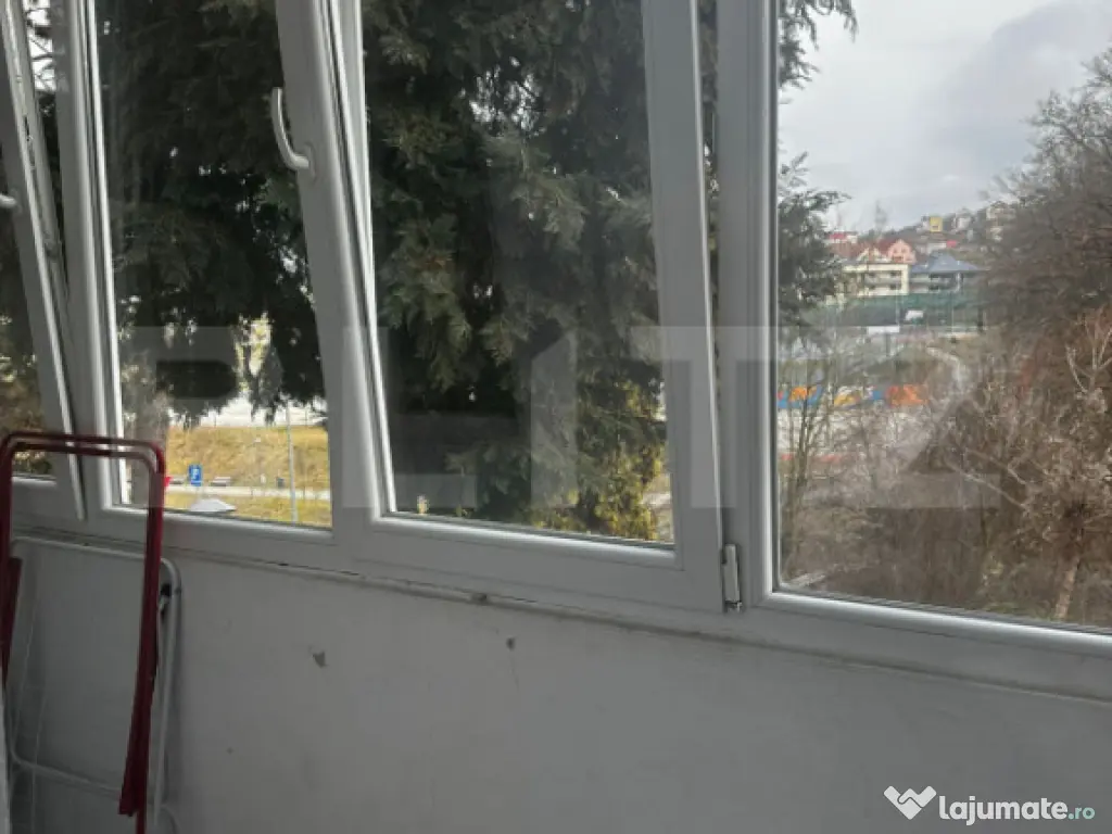 Apartament 2 camere, 52 mp, decomandat, etaj intermediar, Ma 