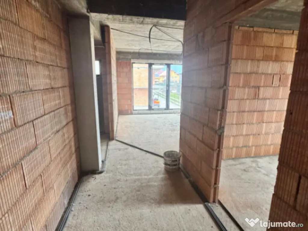 Apartament 2 camere, 65.28 mp, zona Vest FINISAT!