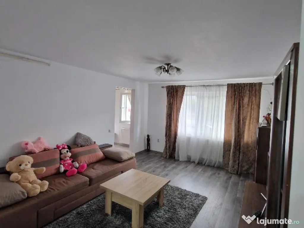 Apartament de 2 camere zona TRACTORUL,BLOC 2020