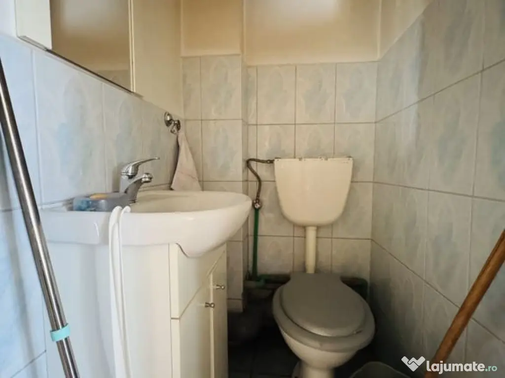 Apartament 3 camere in Vila+Demisol locuibil 18,40 mp - P...