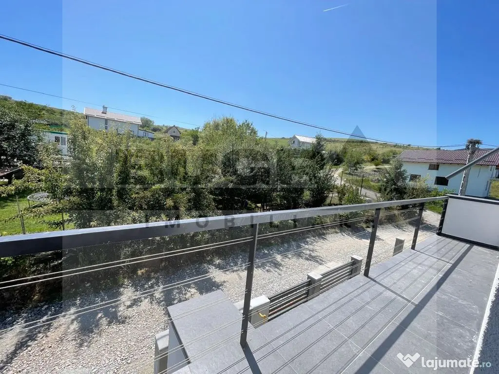 Apartament de 3 camere, nou, 80 mp, terasa 70mp, Aerodrom... 