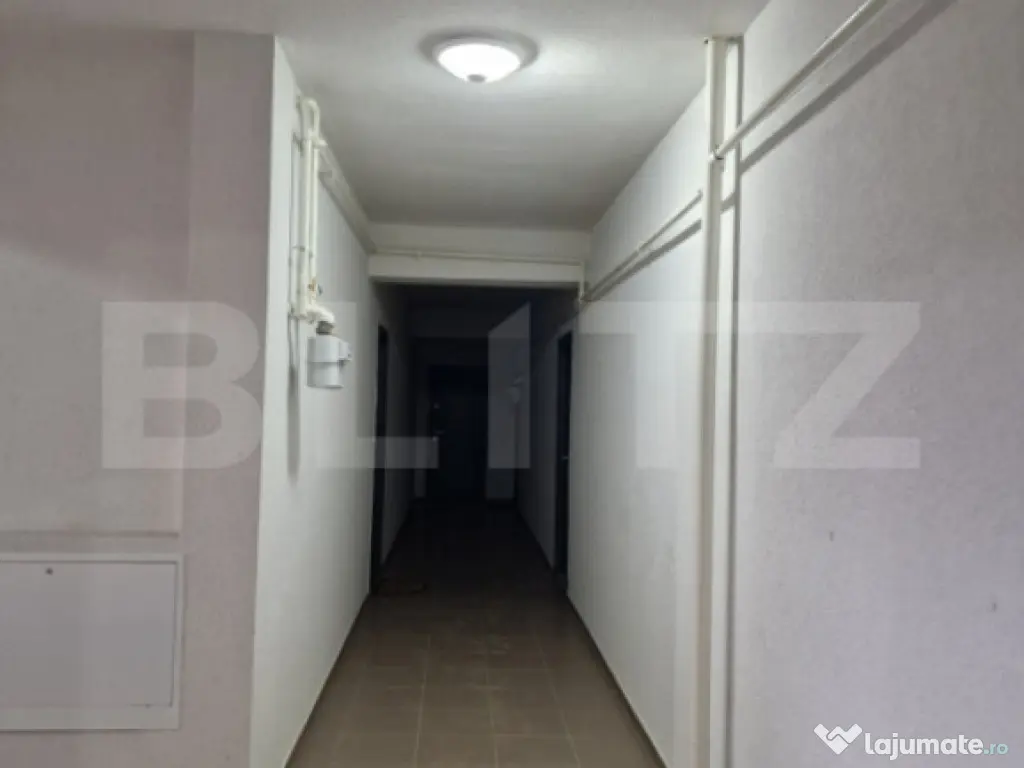 Apartament cu 3 camere, etajul 1, 62 mp, panorama, parcare,