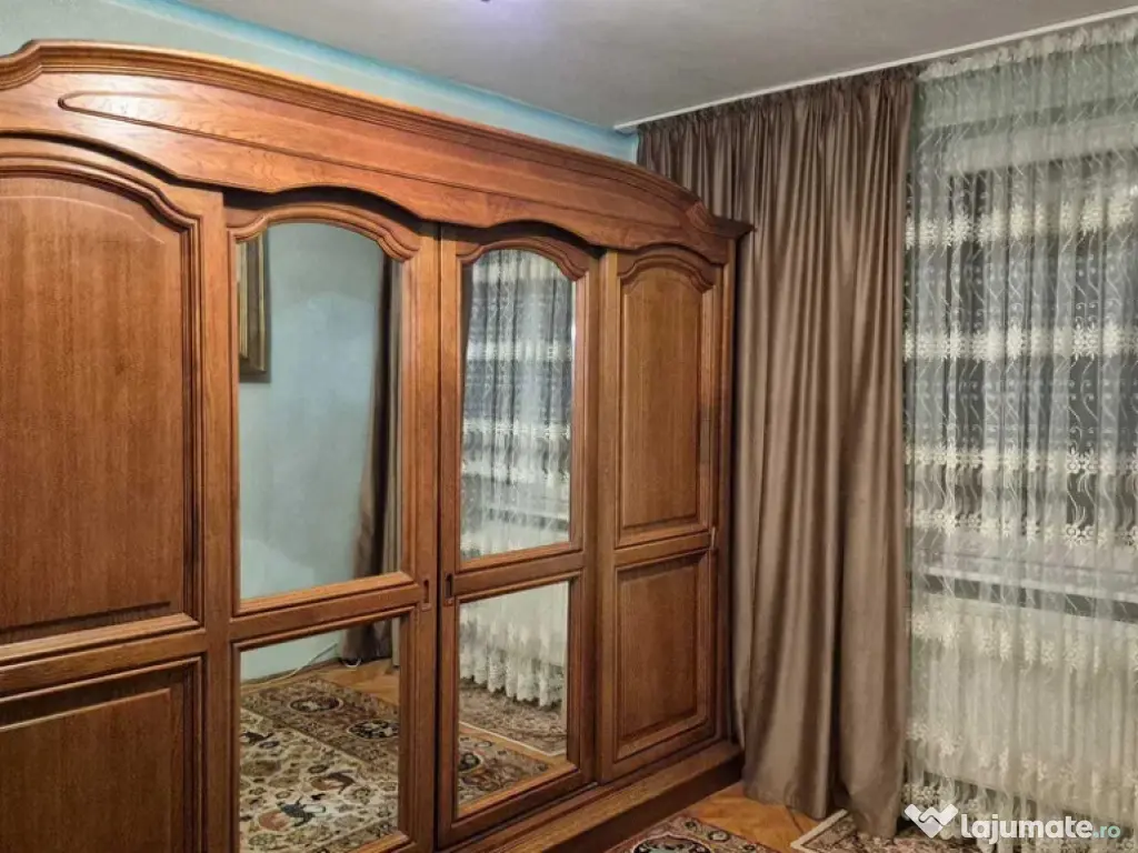 Apartament Cu 2 Camere Decomandate- Etaj 2 Zona Ultracentral 