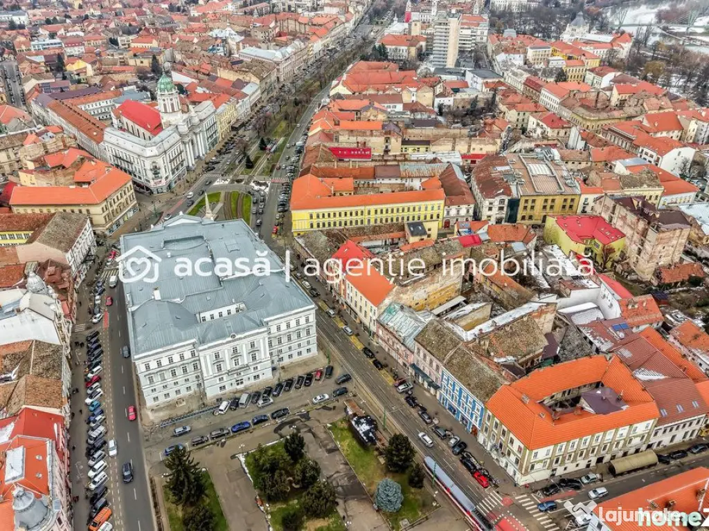 Clădire ultracentrală Arad | lângă Teatru | NU este M... 