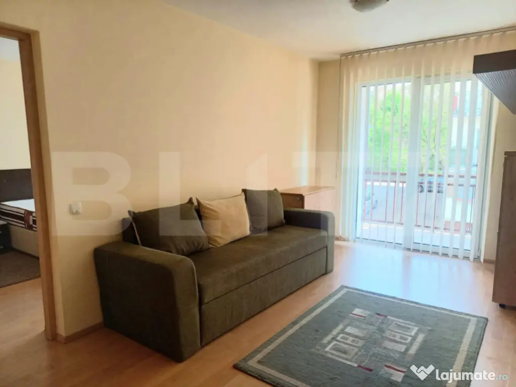 Apartament 2 camere, 43 mp, balcon, etaj 2, parcare, zona Ma 