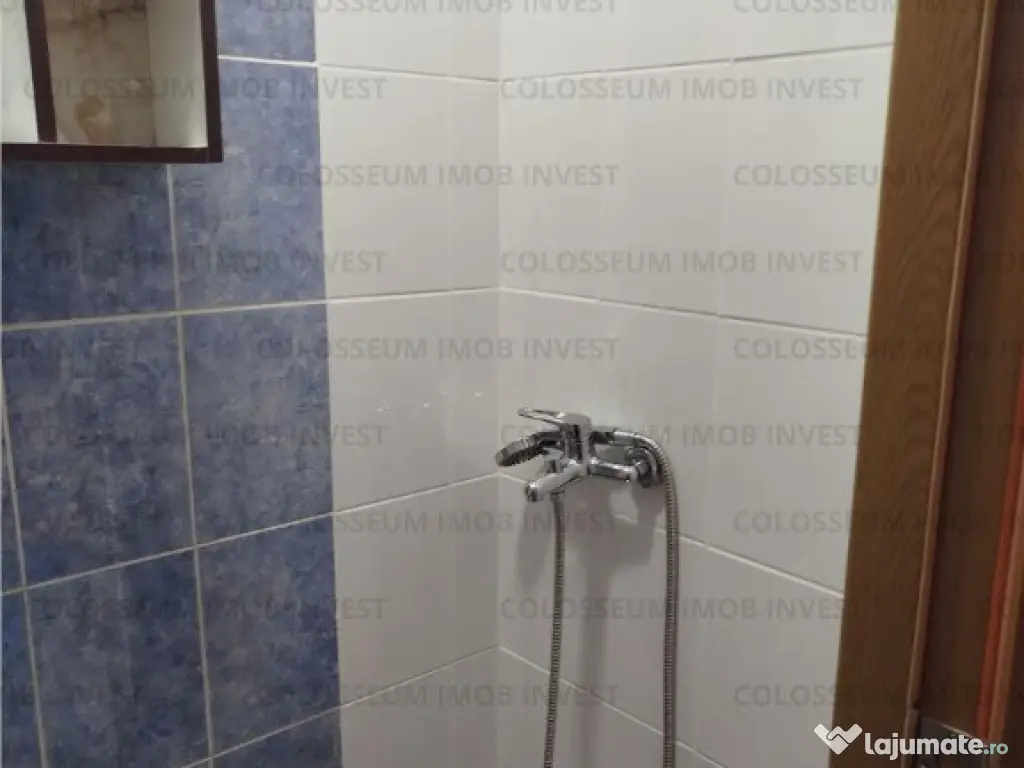 COLOSSEUM; Camera cu baie mobilata utilata Astra 